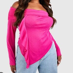 Boohoo plus size top